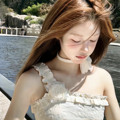 2026新款真人女生好运头像