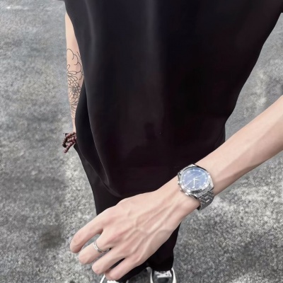 青年ins权威男头