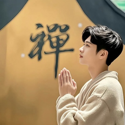 热门招财单人一男一女情侣头像