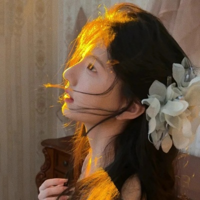 小清新氛围气质女头