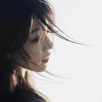 高清新款明媚唯美治愈女生头像