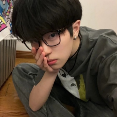 ins小众氛围男生头像