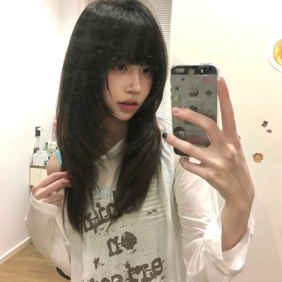 纯欲可爱气质女生头像