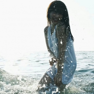 ins风可爱气质女生头像