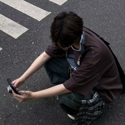 青春阳光小众男头