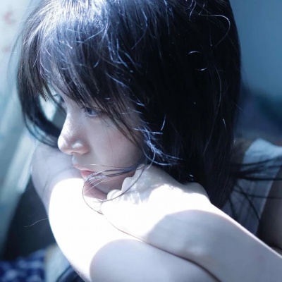 女生头像ins高级质感蓝色系