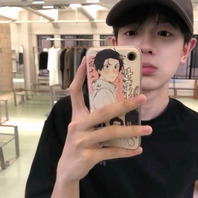 私藏小众不撞款男生头像