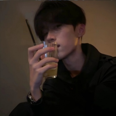 ins小众氛围男生头像