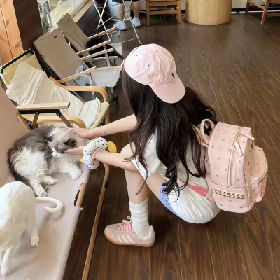 纯欲风可爱女头高清无水印