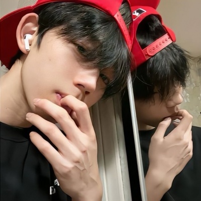 2026热门男生头像