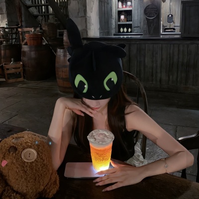 可爱有趣小众女生头像