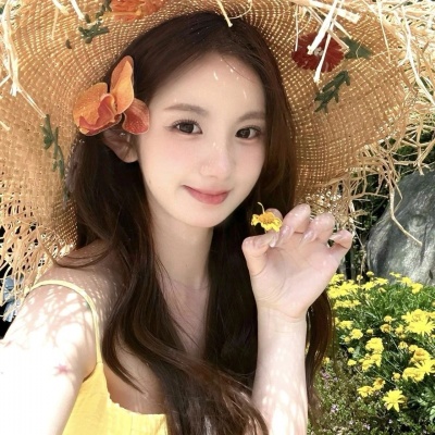 高赞ins风纯欲招桃花女头