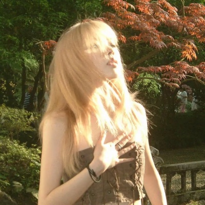 小众真人微信女头