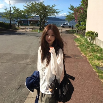 2026新款ins韩系时尚个性女生头像