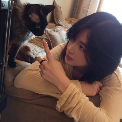 可爱有趣小众女生头像