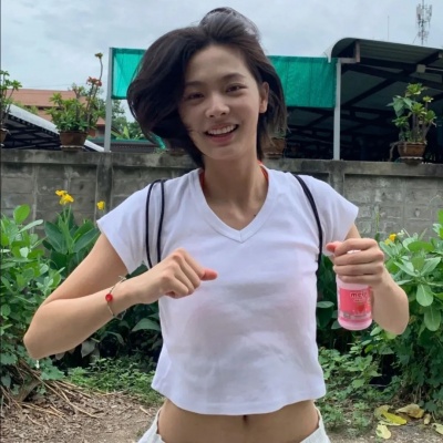 小众文艺女生头像