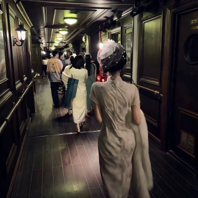 气质贵气风女生头像