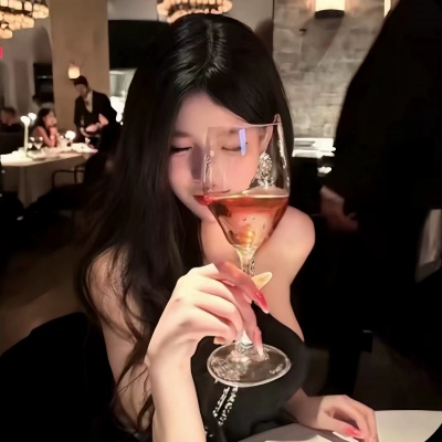 小众高级气质女生头像