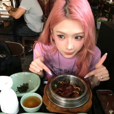 高颜值可爱氛围女生头像