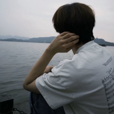 ins氛围超绝男生头像