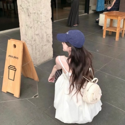 私藏全身小众ins女头像