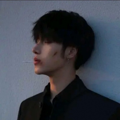 ins热门男头像2026