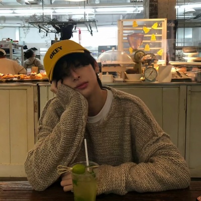 ins氛围超绝男生头像