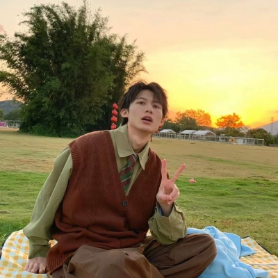 2026新款情侣头像图片一男一女