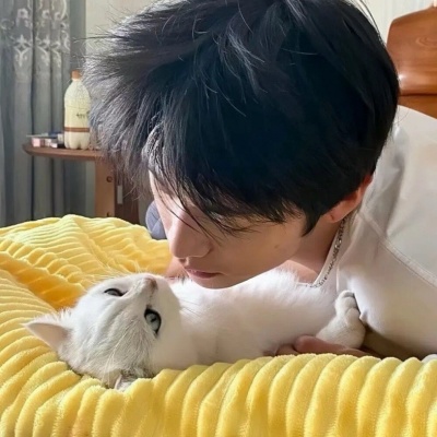 宝藏ins真人男头