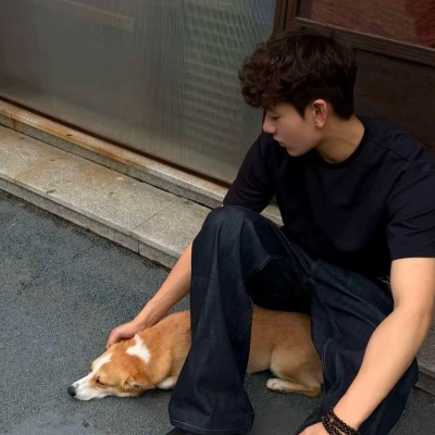 ins风头像男真人