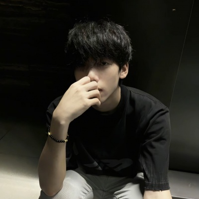 冷酷帅气霸气男头像