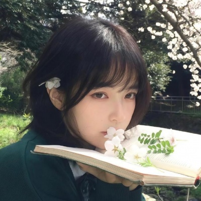 2026最新绿色氛围治愈风景女生头像