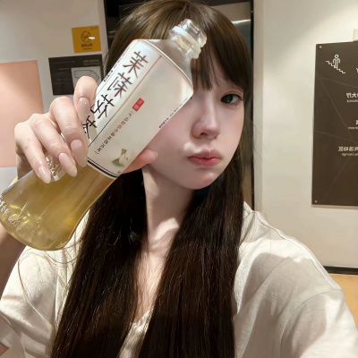 高颜值闺蜜头像单人版