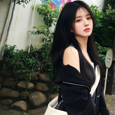 高级感小众ins头像女