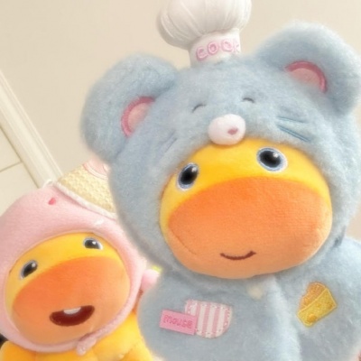 热门玩偶可爱情侣头像