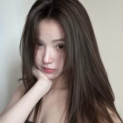 清冷女头像ins高级质感
