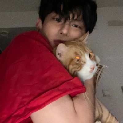 ins风帅气男生头像