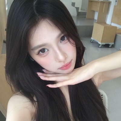 温柔系气质小众女生头像