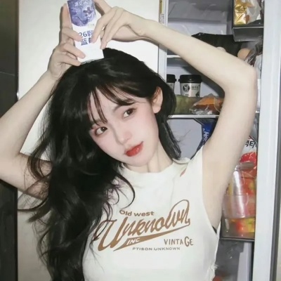 2026最火女生头像