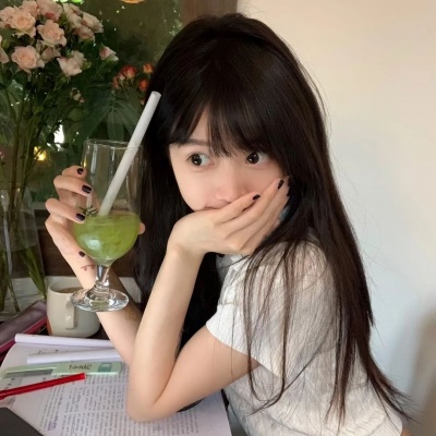 高赞ins风纯欲招桃花女头