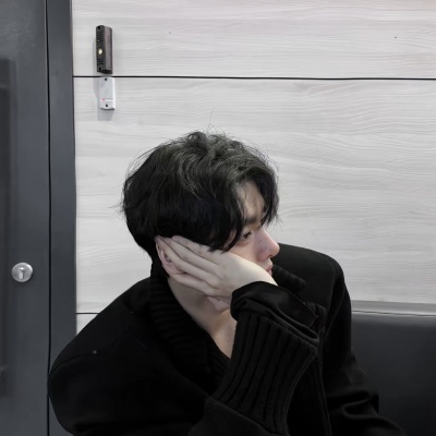 头像男ins高级质感