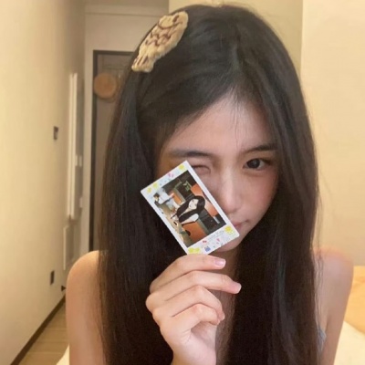 个性超酷小众女生头像