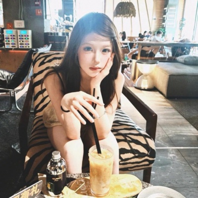 可爱滤镜加持超甜女生头像