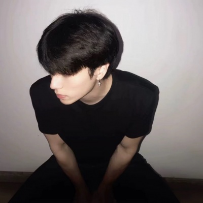 ins氛围超绝男生头像