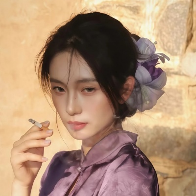 混的轻奢女生头像