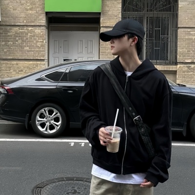 2026好看的男生照片头像