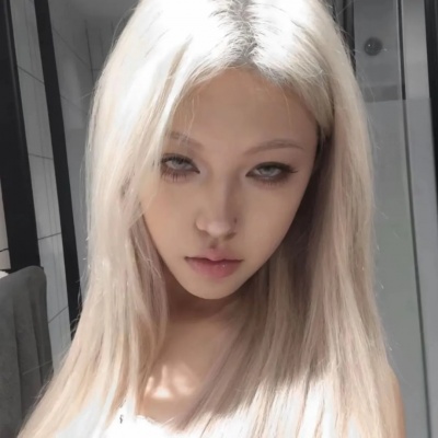 一辈子不换的真人女生头像