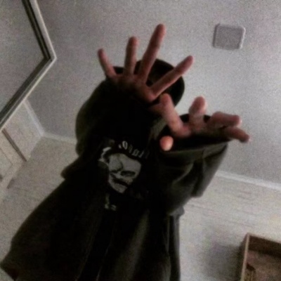 青春阳光小众男头