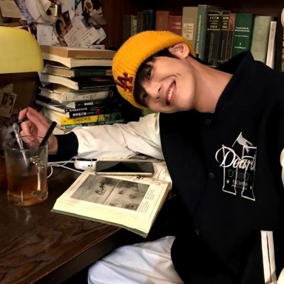 小众个性ins男头像