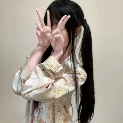 白开水头像女ins